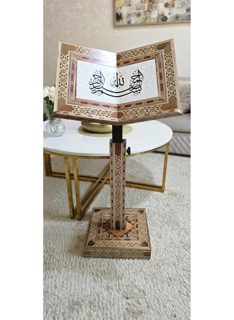 ريبنيو حامل المصحف الشريف زايوشي - بني | حامل مصحف خشبي فاخر | تصميم فني سوري أنيق | قابل للتعديل وواسع | مثالي للمنزل والمسجد وكهدية | متين وزخرفي - Image 1